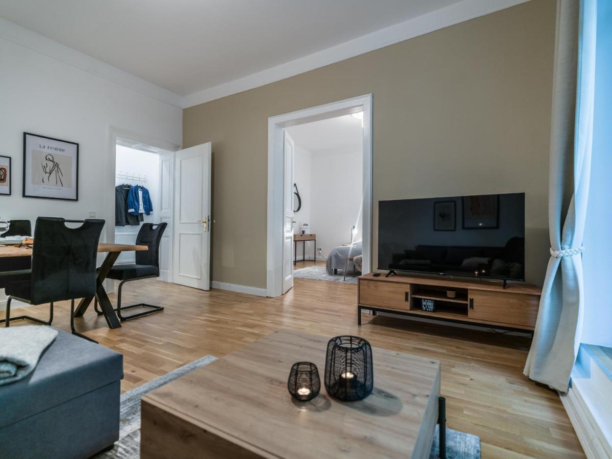 Hochwertige Altbauwohnung Im Modernen Stil In Wiesbaden - Kueche - Terrasse - Wlan - Zentral Exterior foto